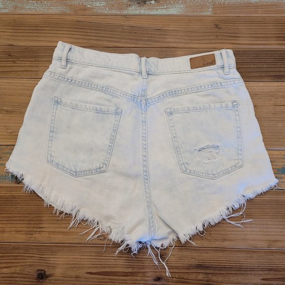 Garage Festival Shorts - Picture 2 of 3